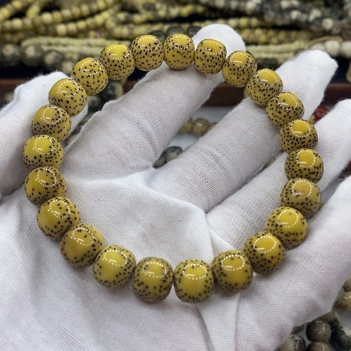 【闪购商品】星月菩提手串原生态鸡油黄