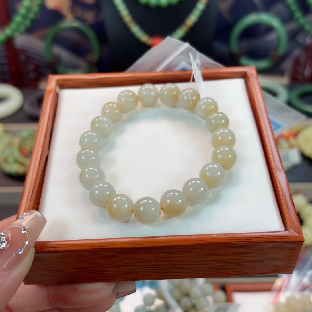 和田玉手链未镶嵌我****宝