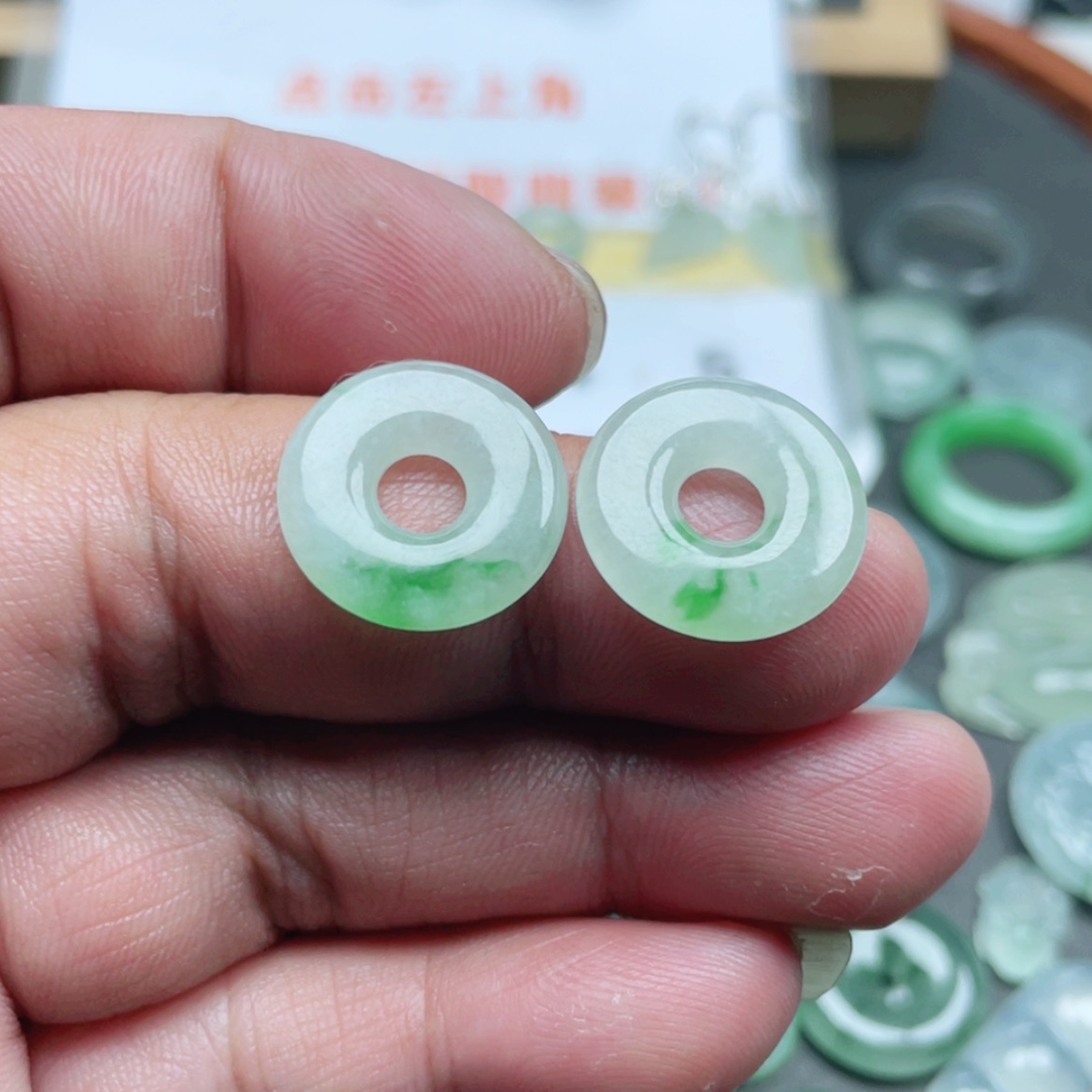 【闪购商品】翡翠颈饰未镶嵌翡翠