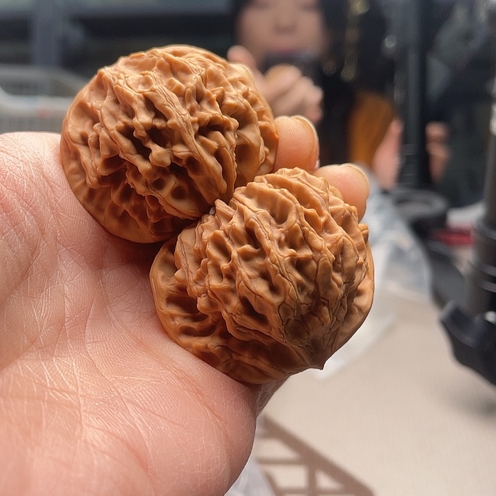 文玩核桃手串龙门涧有修88多年