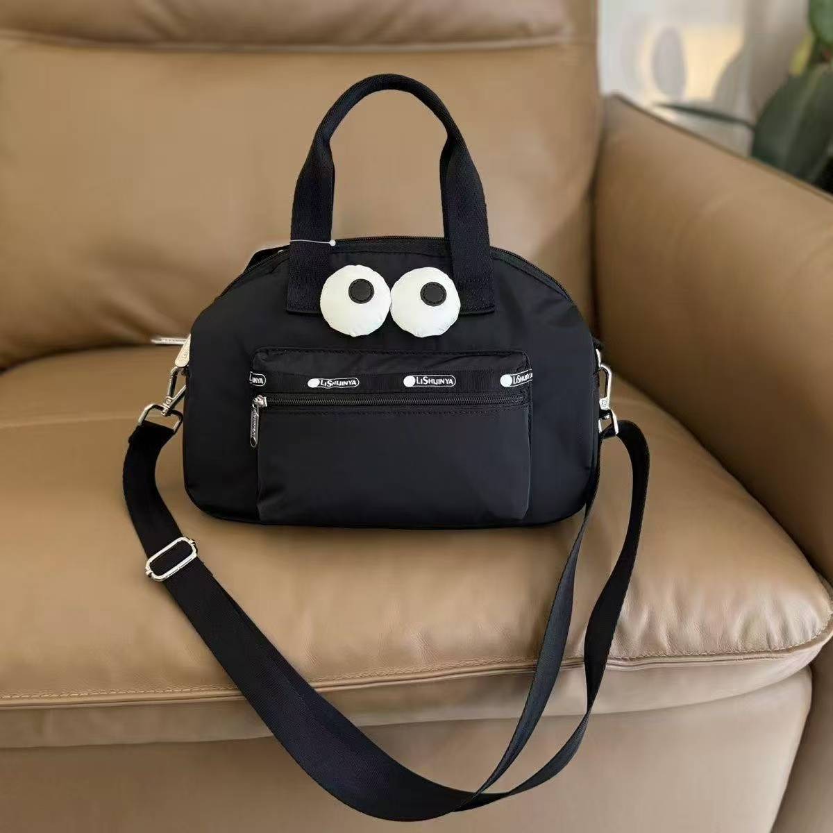 布布家可爱大眼睛托特通勤手提斜挎包休闲通勤包模玩动漫