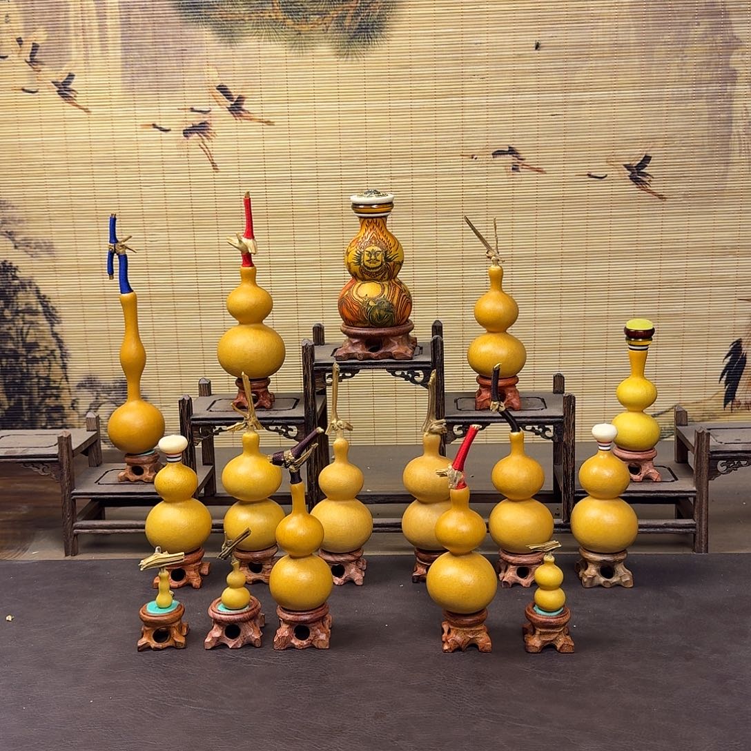 麻***万天然小葫芦手把件