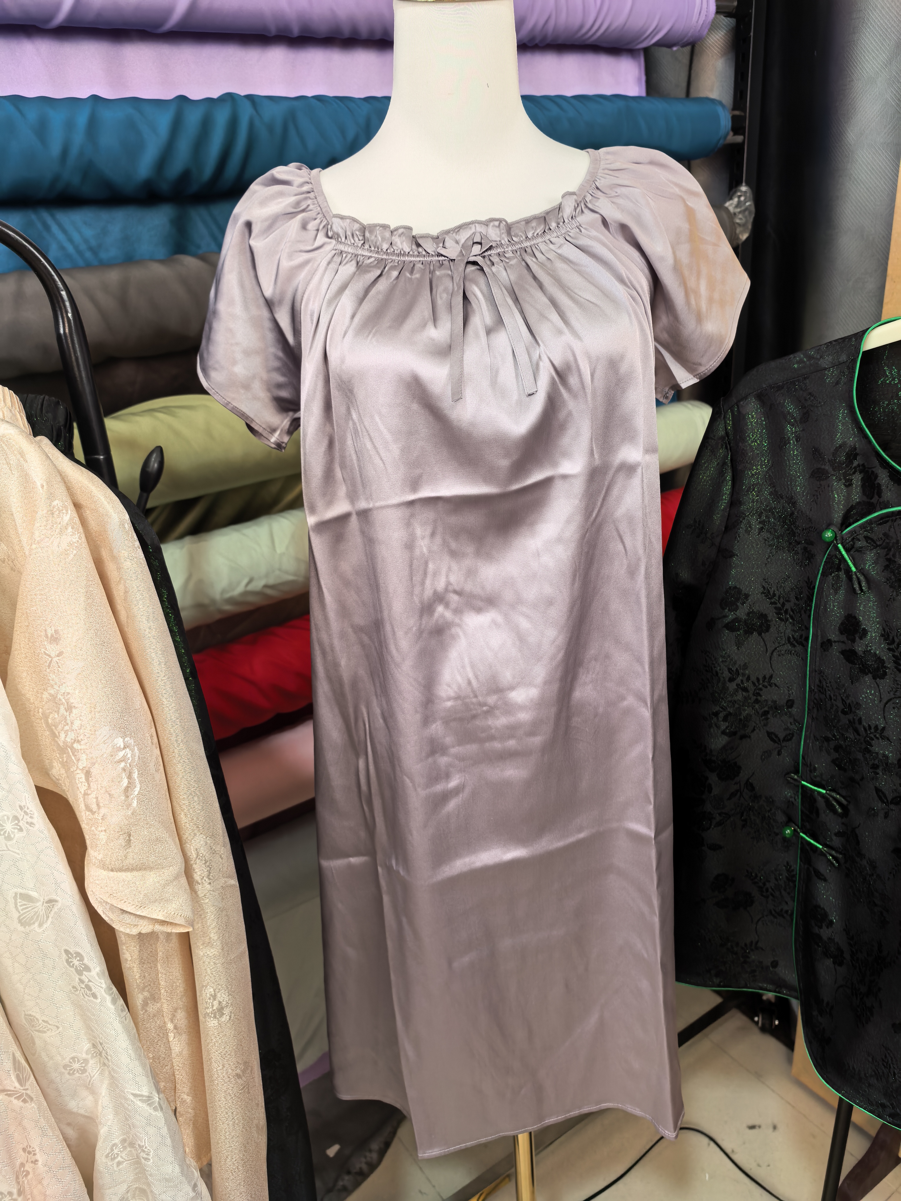 睡裙，赵氏绸庄专用