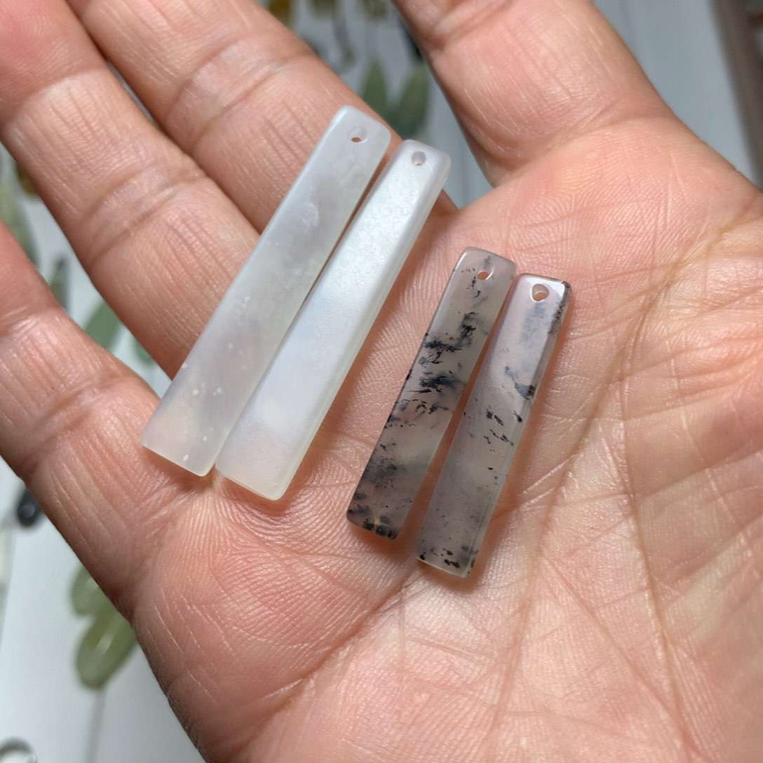 蛇纹石玉耳环未镶嵌气****家