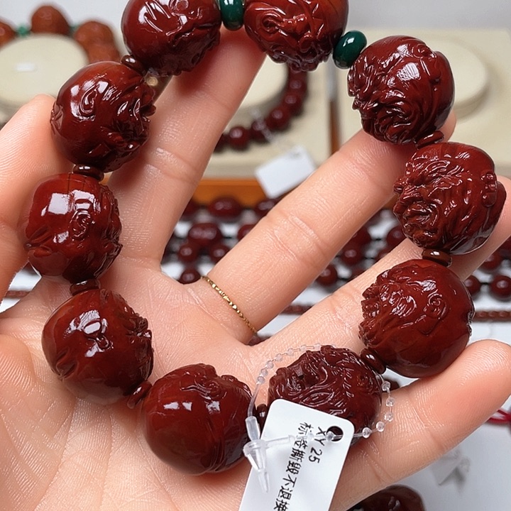 橄榄核手串来****神玉化恶僧