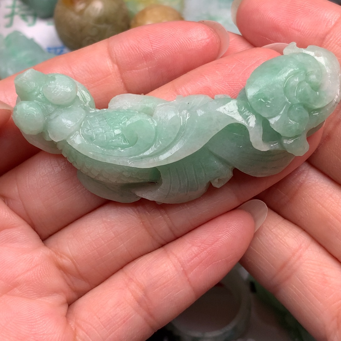 定制翡翠未镶嵌翡翠