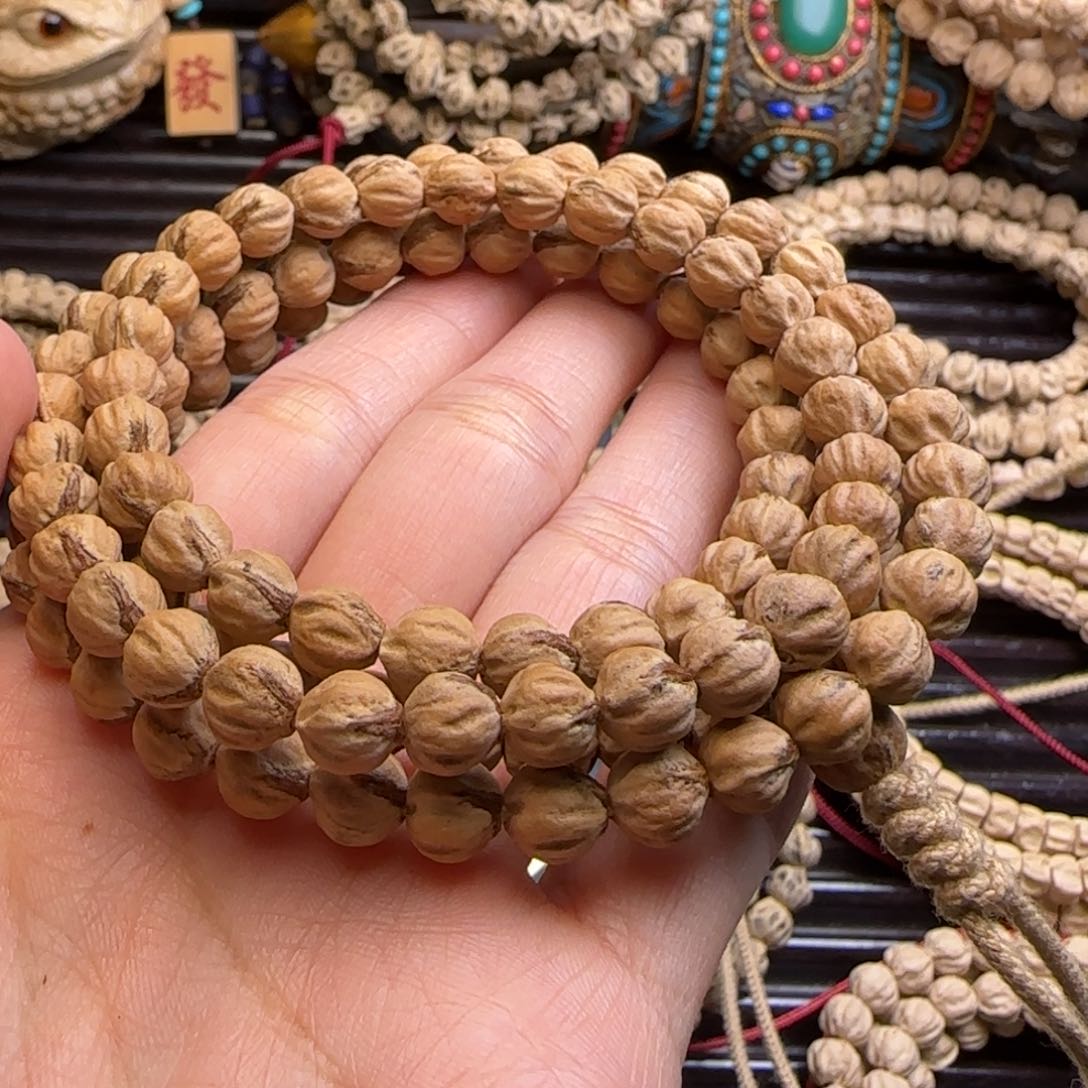 柏香籽/百香籽吊坠麦***股