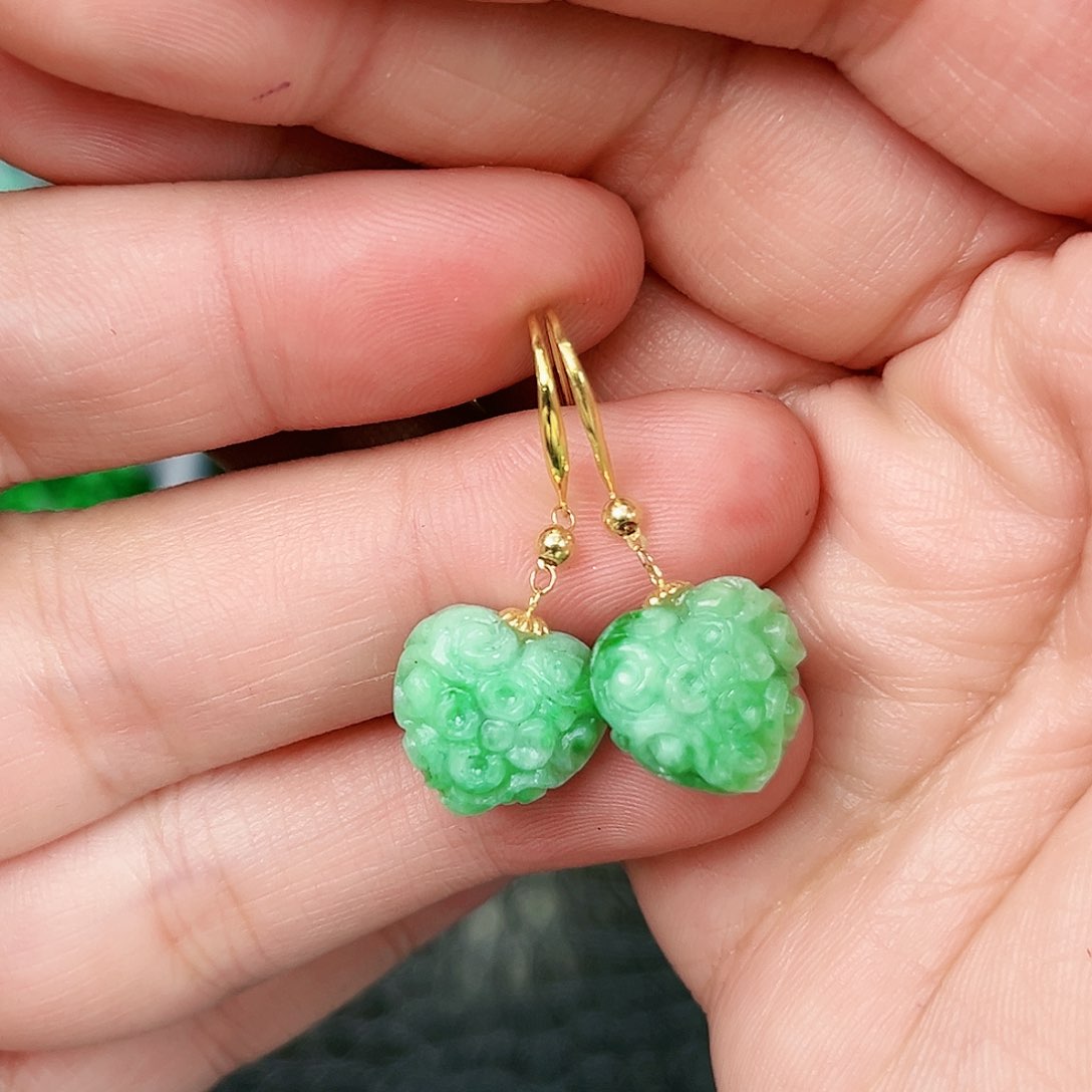 翡翠项链18K金镶嵌吊坠