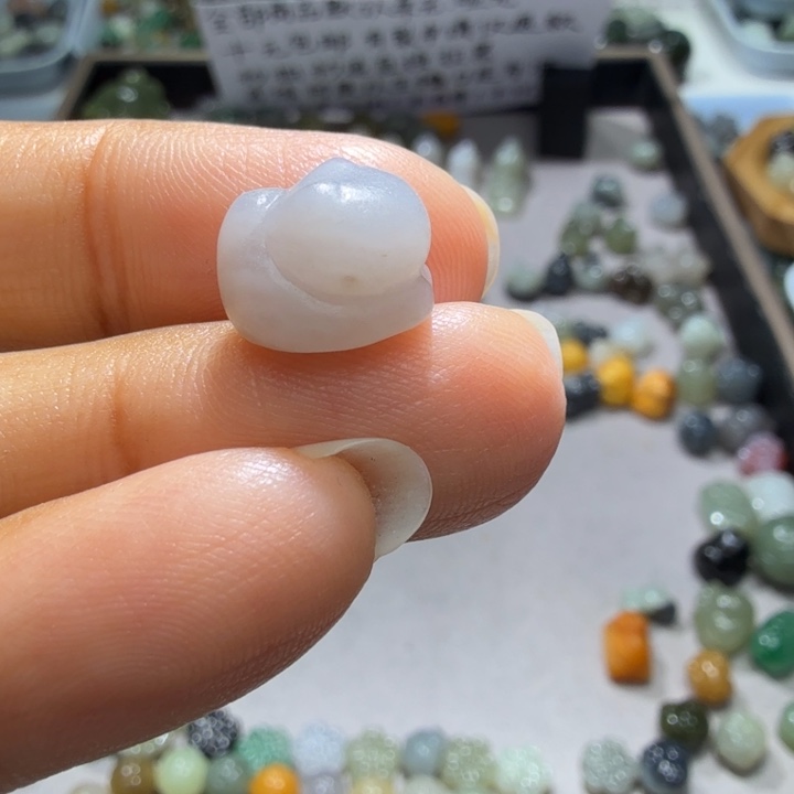 未镶嵌和田玉珠宝半成品