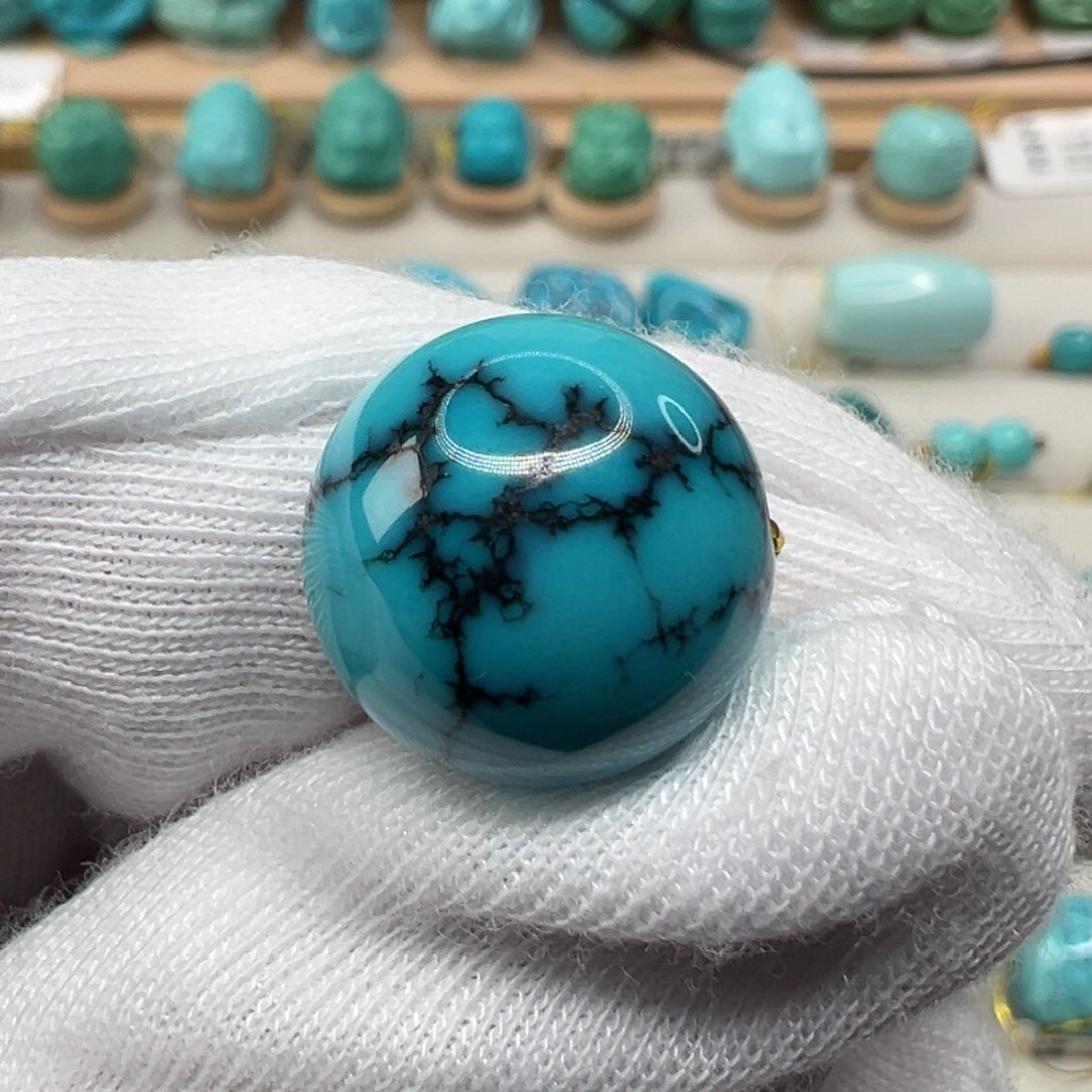 绿松石配饰未镶嵌