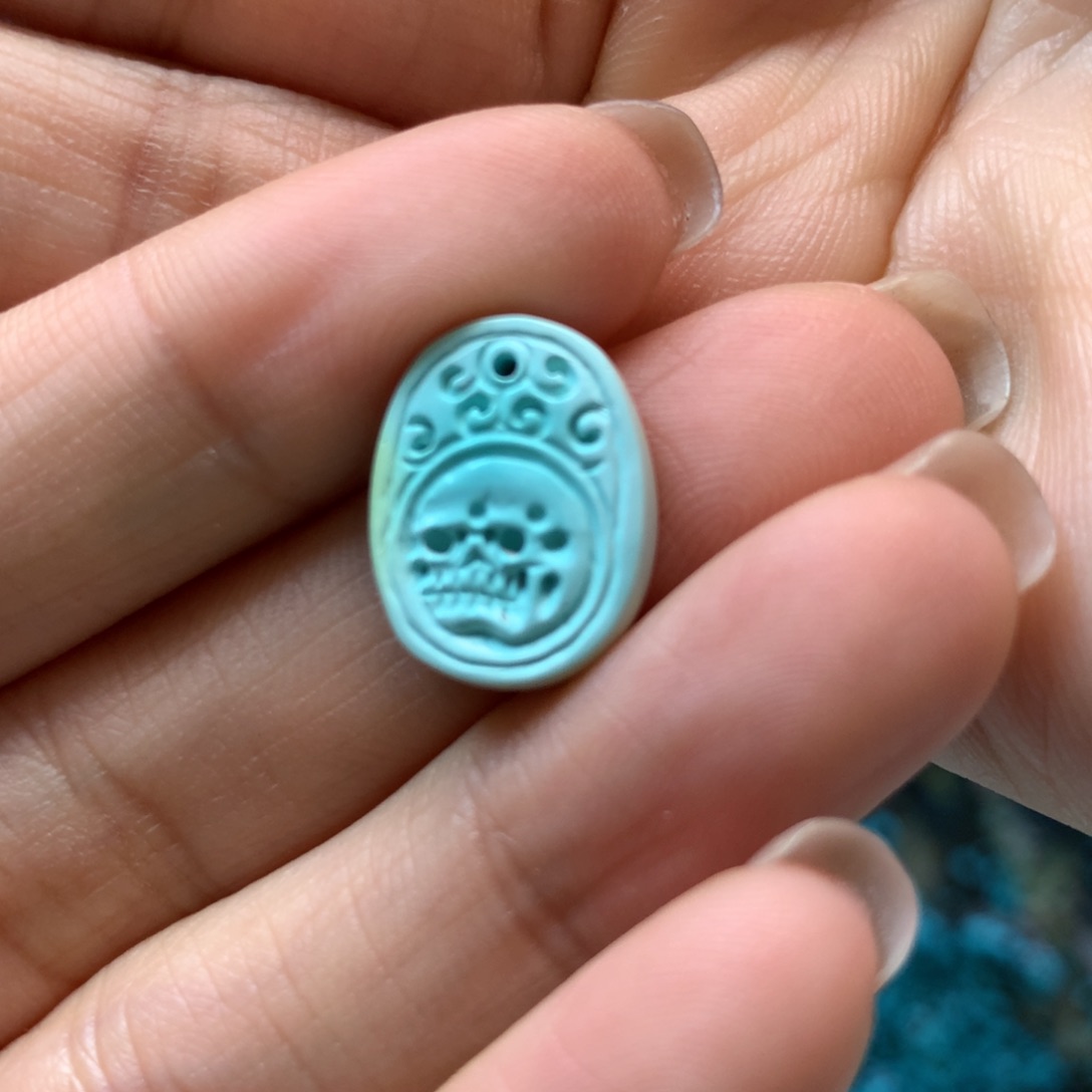 绿松石配饰未镶嵌