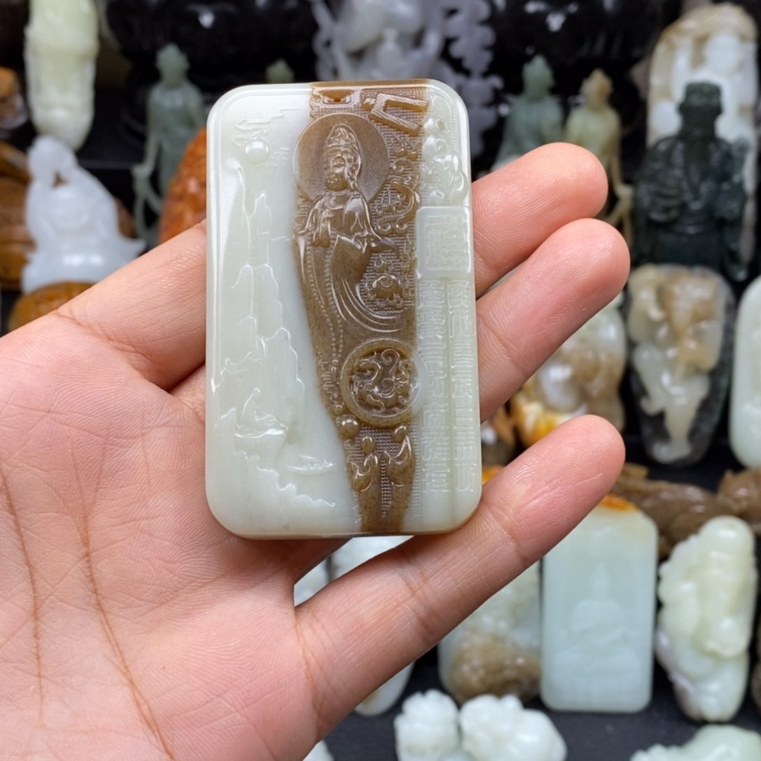 和田玉颈饰未镶嵌土*头