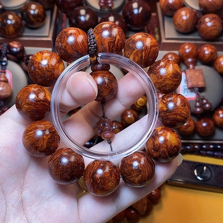 黄花梨/降香黄檀所****失2.0留疤花老料