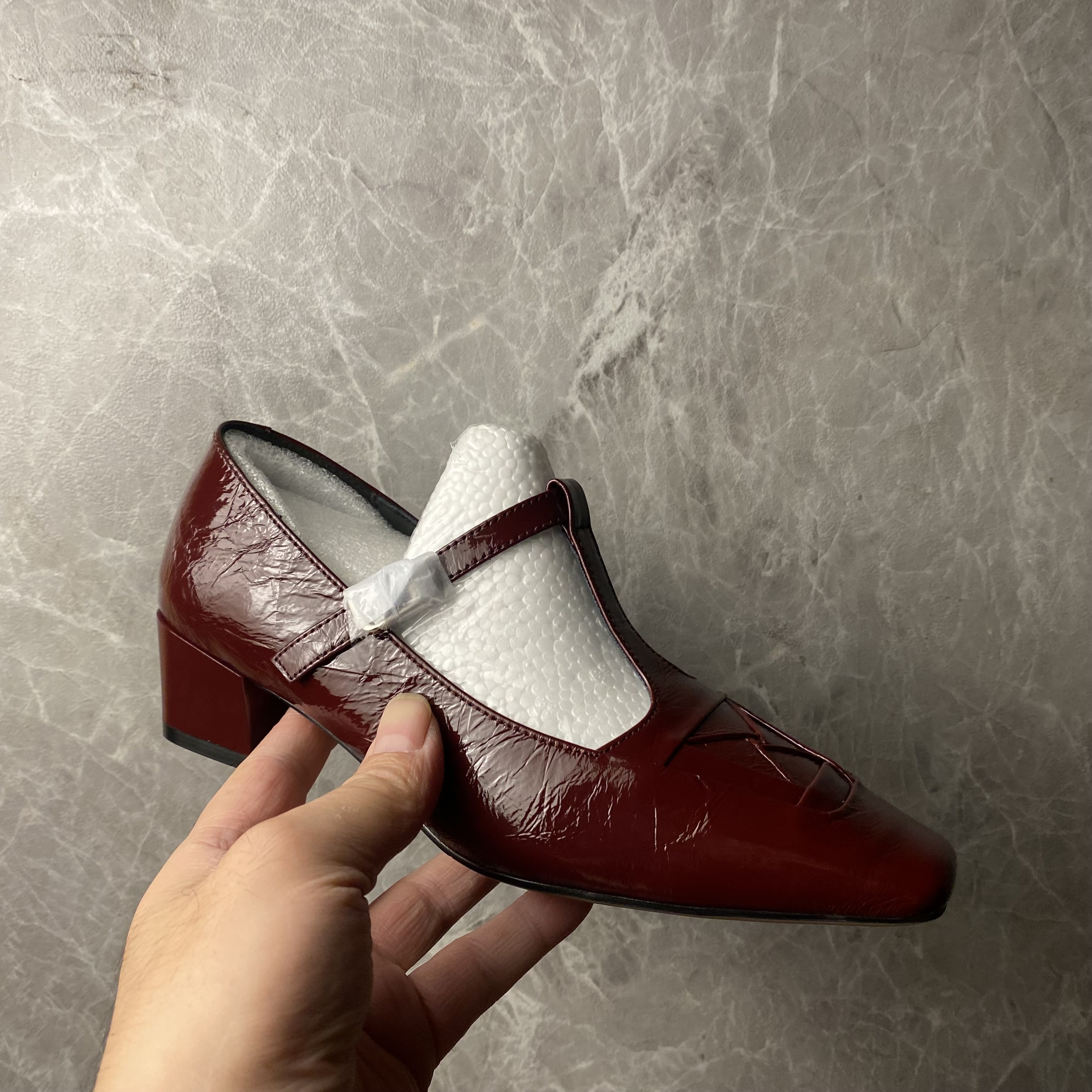 粗跟牛皮单鞋25221酒红