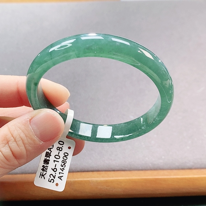 【闪购商品】翡翠手镯（圆镯）未镶嵌