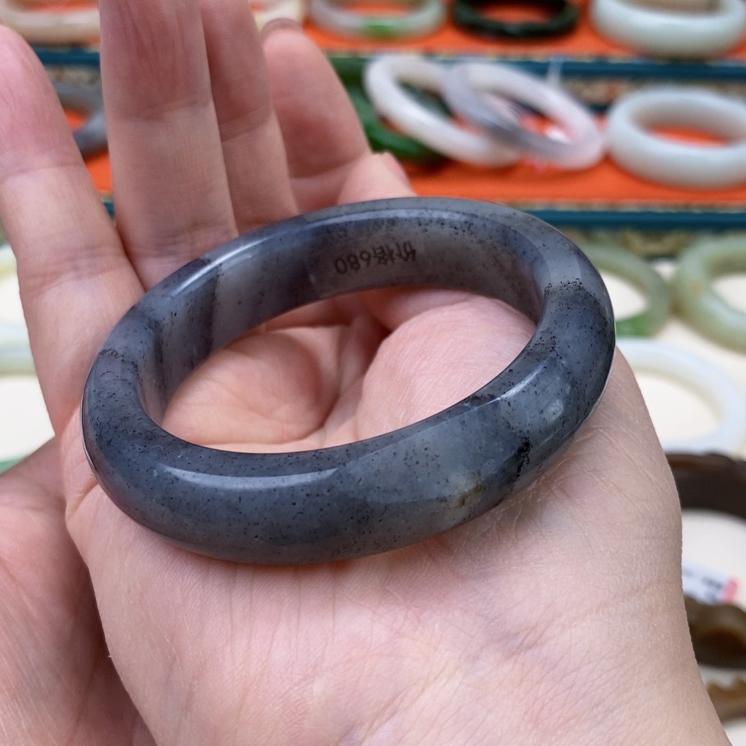 和田玉手镯55+未镶嵌