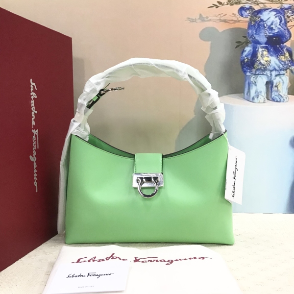 未使用/包包/菲拉格慕/250123LL0037