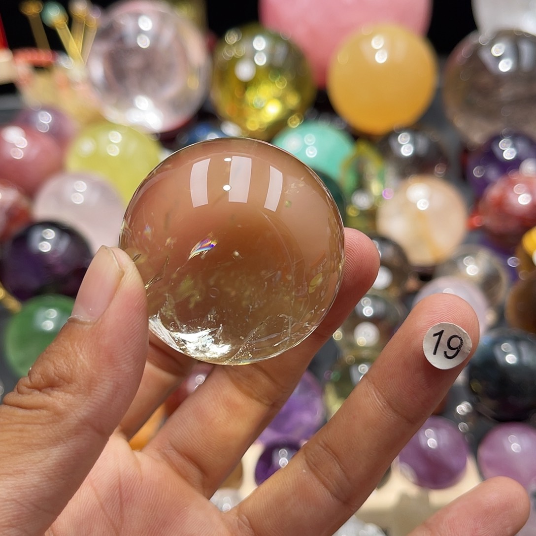 喵***人紫晶珠宝半成品未镶嵌微瑕4.39