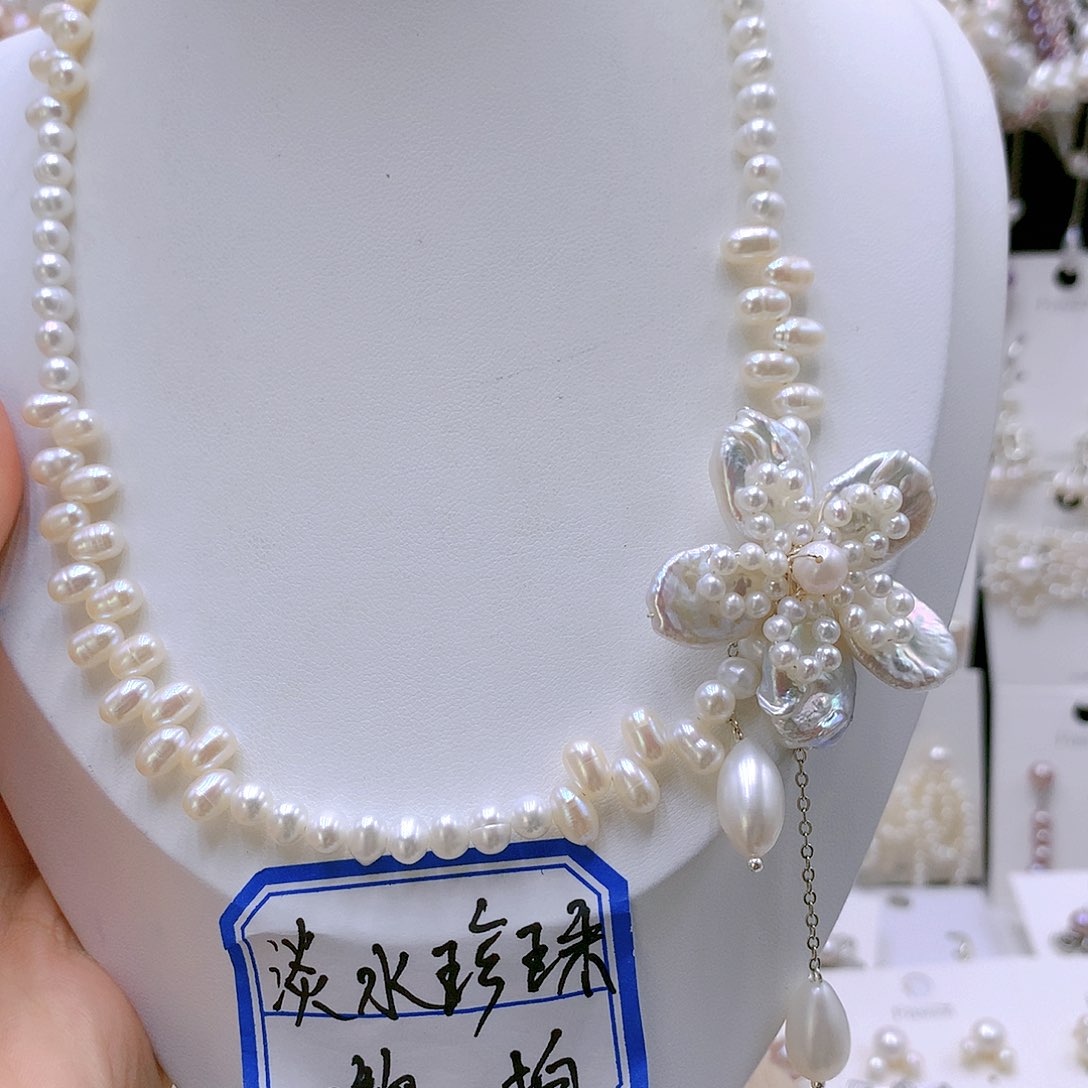 颈饰银S925镶嵌淡水珍珠意