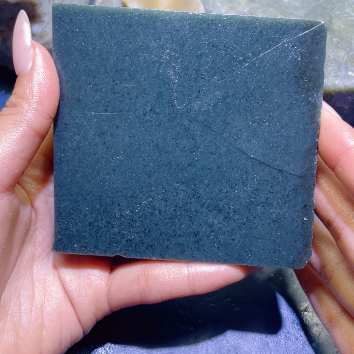 和田玉未镶嵌珠宝半成品