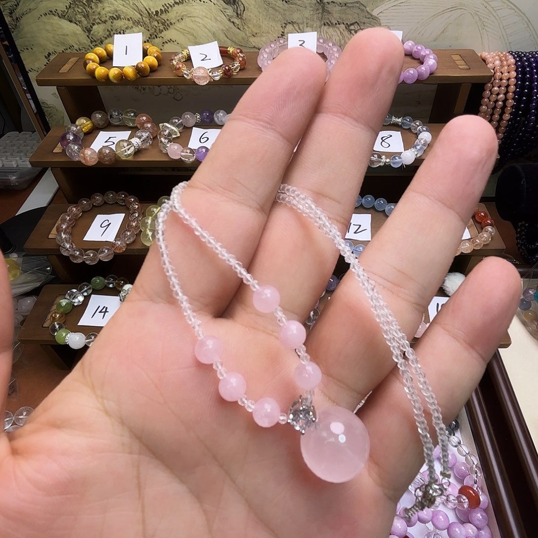 水晶颈饰未镶嵌天然水晶粉水晶