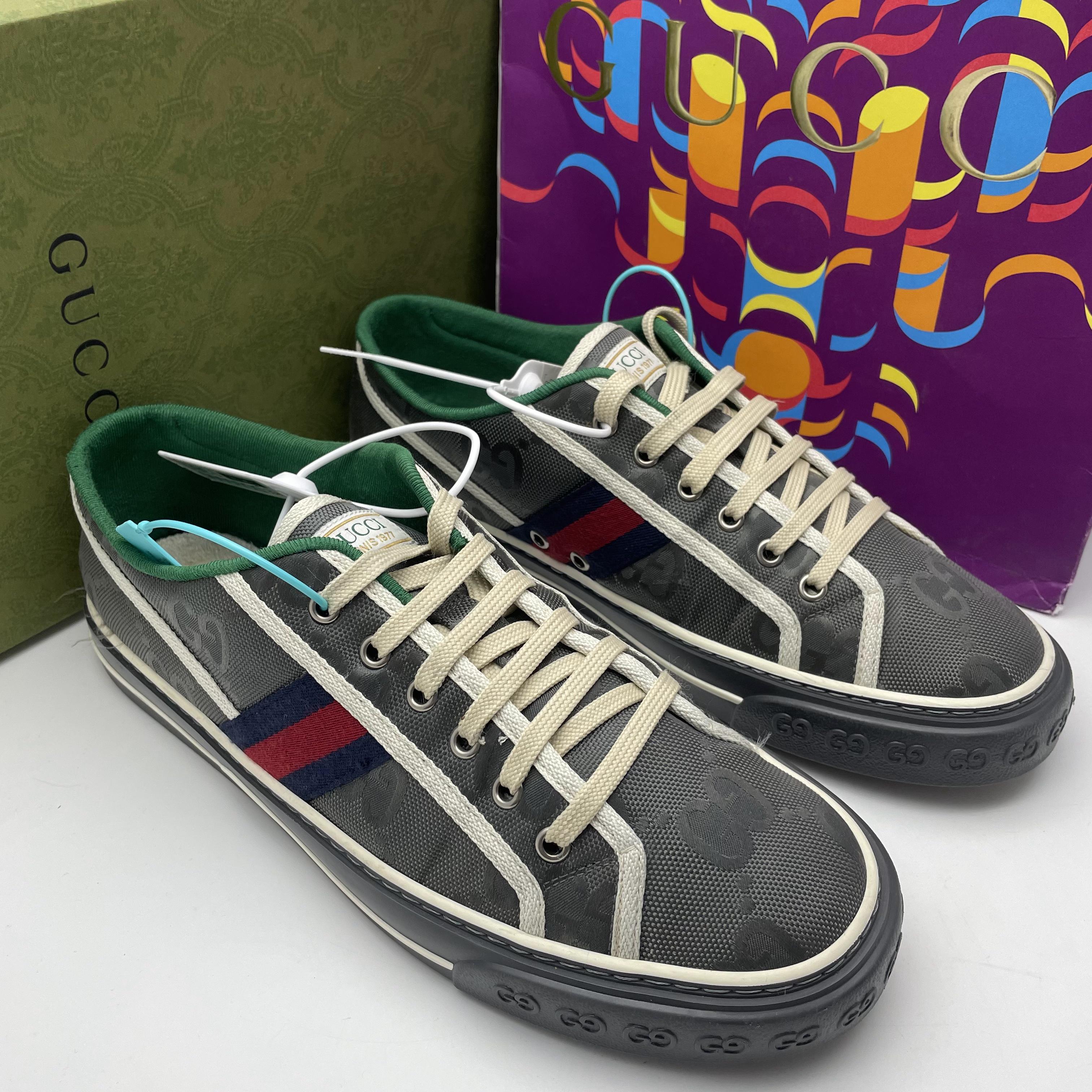 95新 GUCCI/古驰 43欧码/二手男士  灰色帆布1977时尚系带板鞋