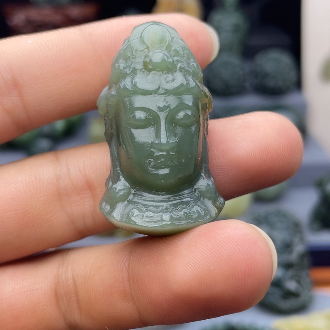 和田玉未镶嵌挂件