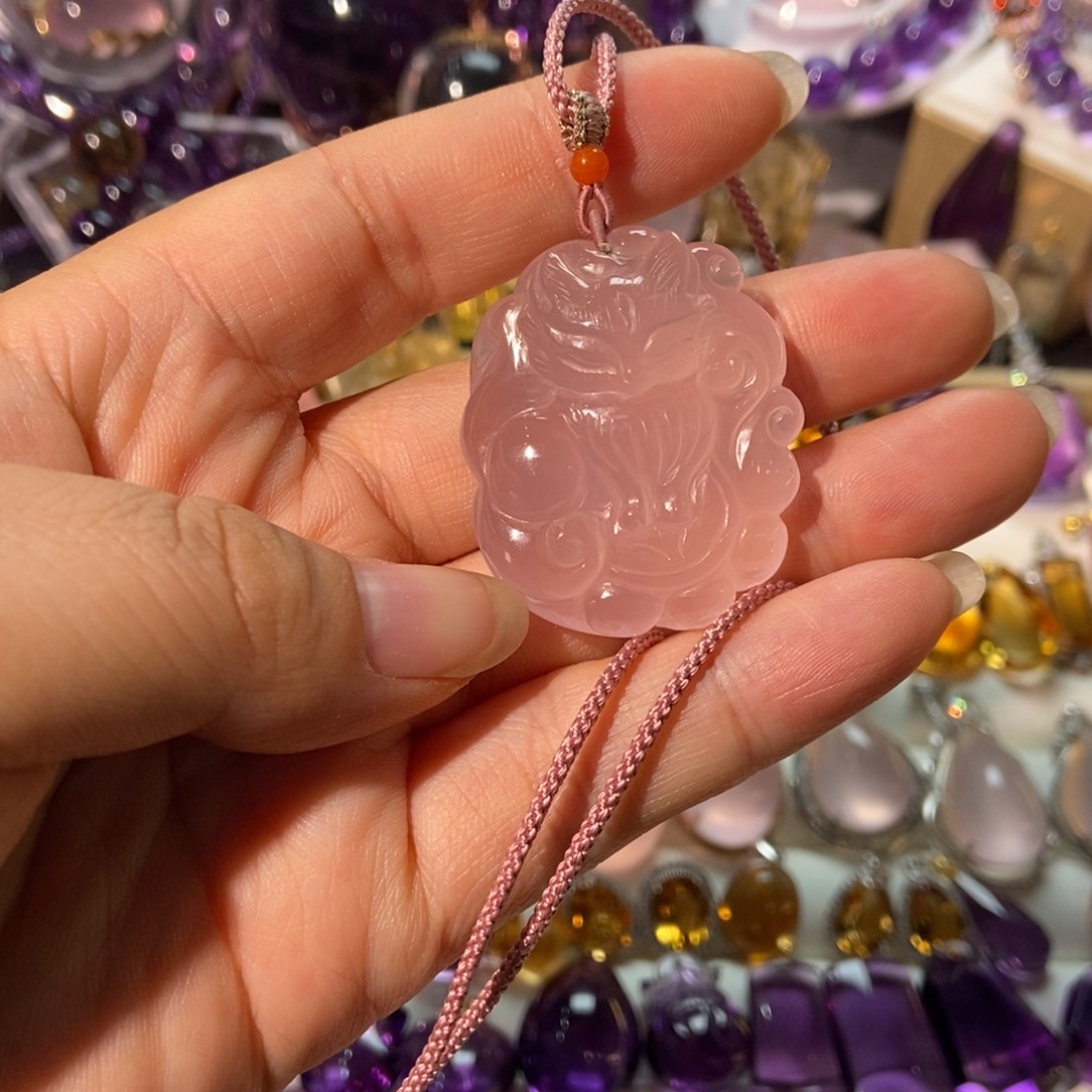 水晶颈饰未镶嵌天然水晶吊坠