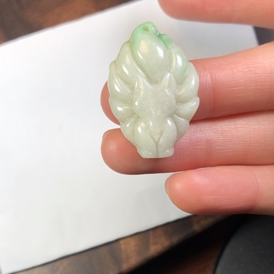 翡翠未镶嵌颈饰缅甸A货，每天下午1点半开播