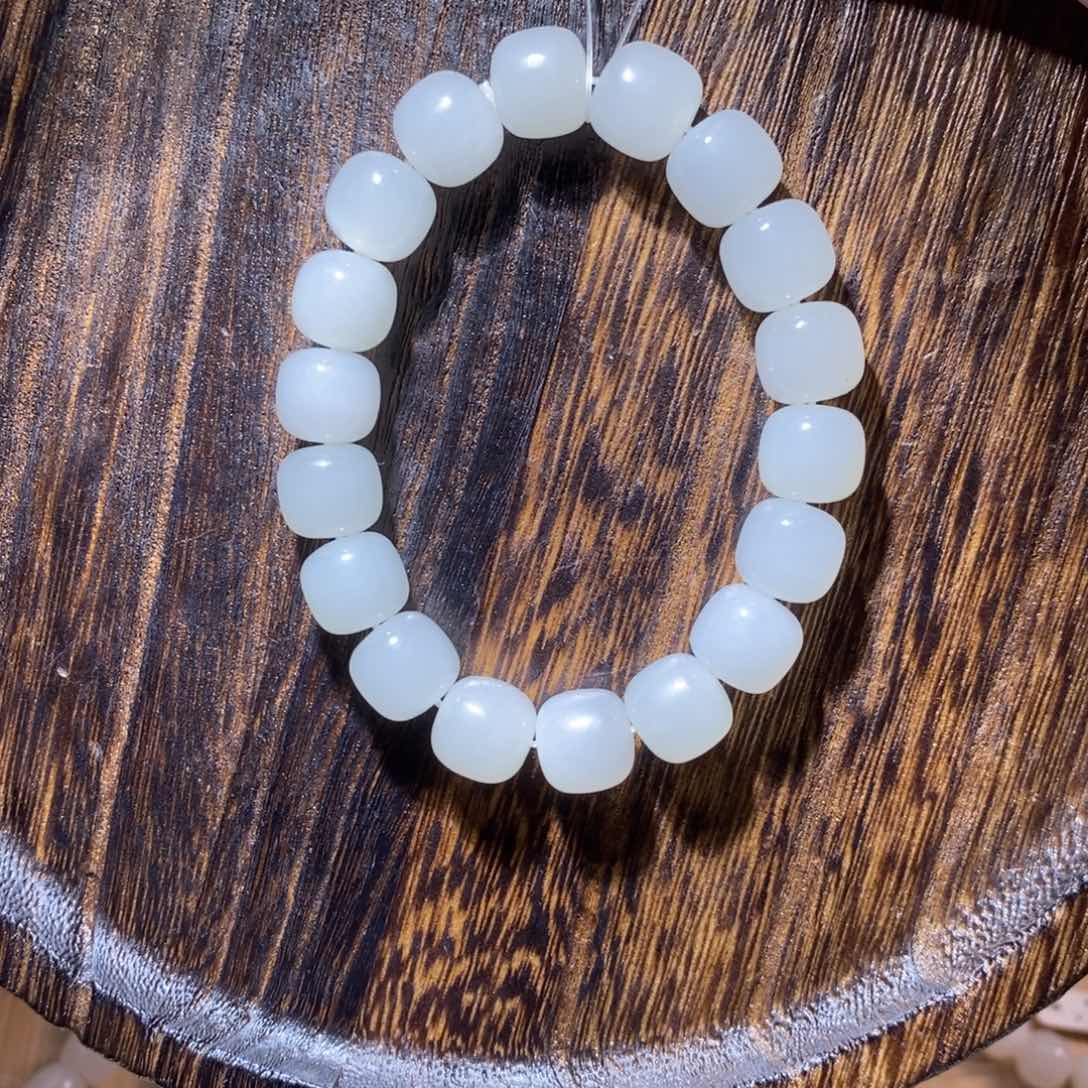 和田玉手串未镶嵌卡12老型