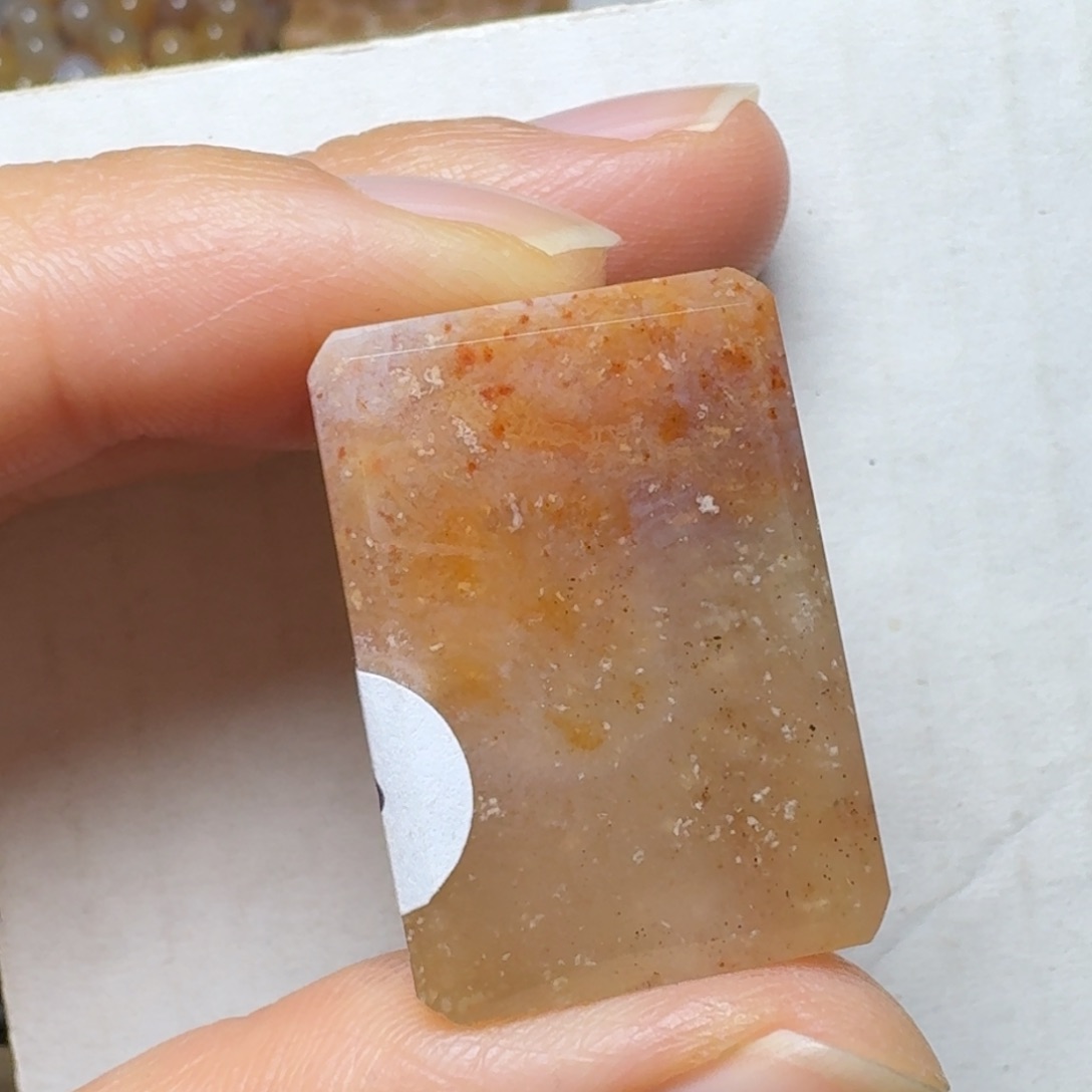 硅化玉有彩的冰透花花未镶嵌