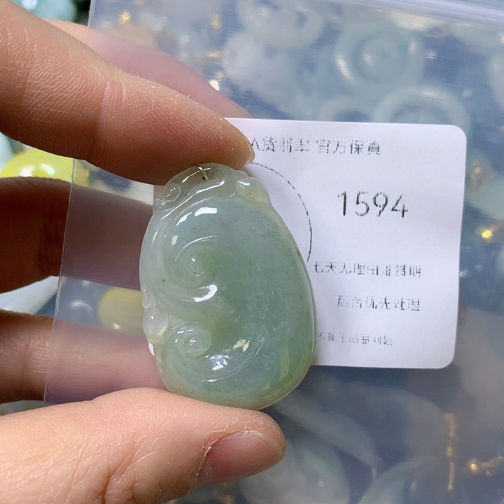 翡翠套链未镶嵌翡翠