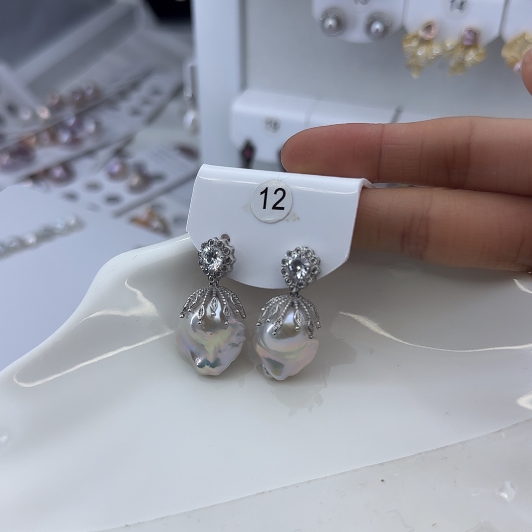 朱***哏耳饰淡水珍珠银S925镶嵌