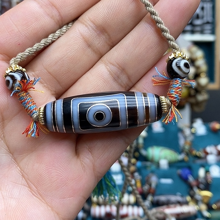 玛瑙/玉髓颈饰合金m****o