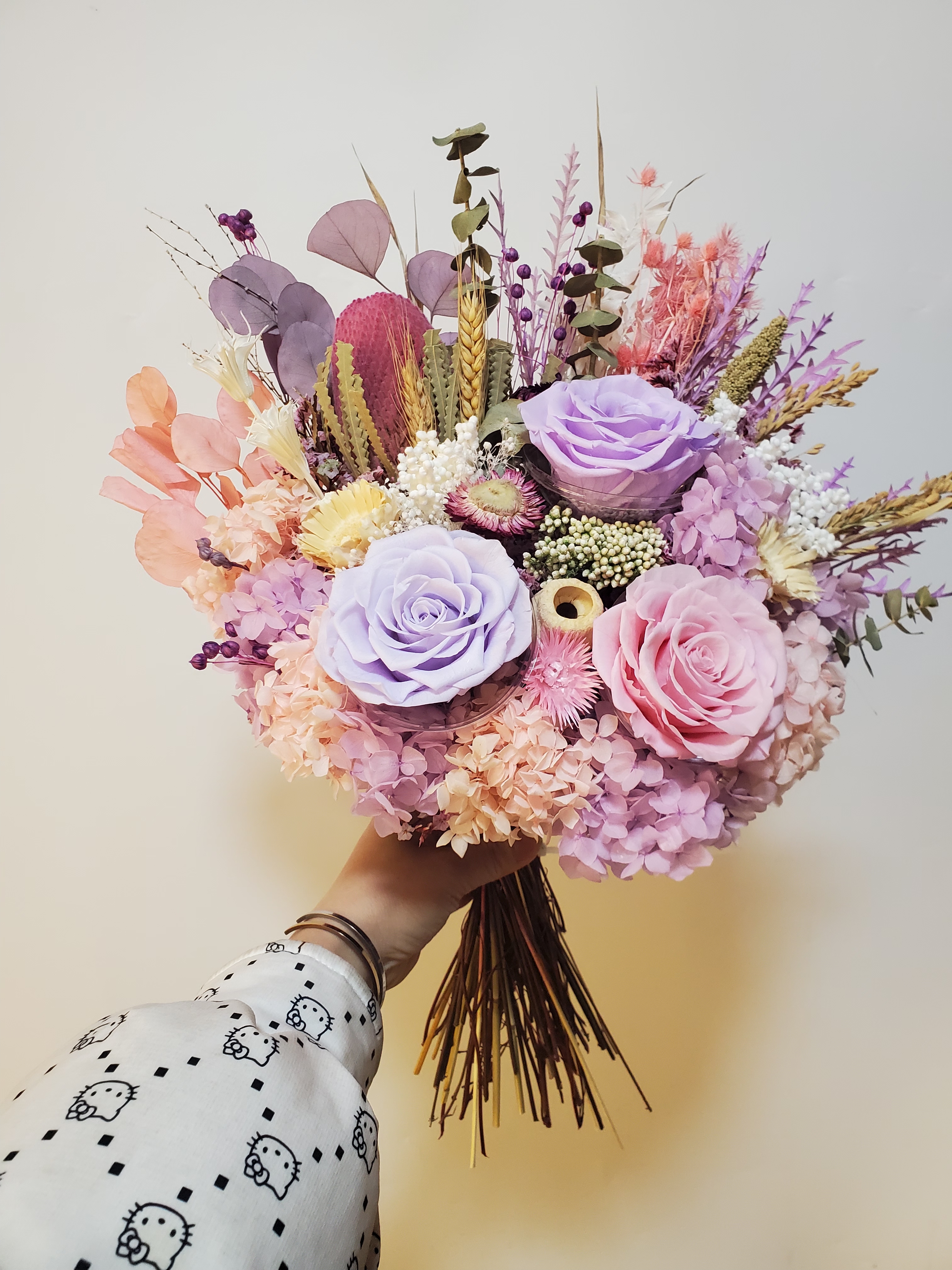 简约永生花摆件玫瑰手捧花束家居装饰