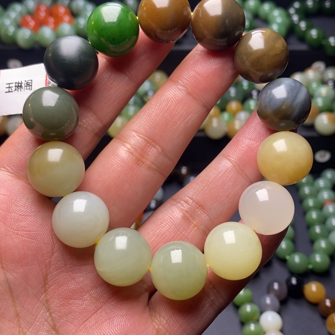 和田玉手串未镶嵌