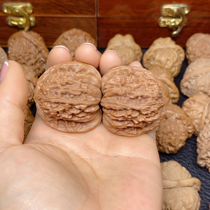 【闪购商品】文玩核桃吊坠四座楼40