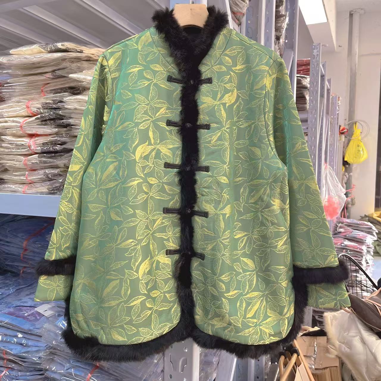 时尚休闲百搭短款外套-8205绿色