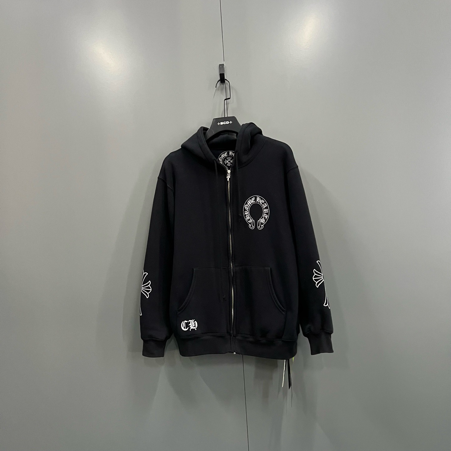 99新 Chrome Hearts/克罗心 ab1213 610249 黑色马蹄拉链帽衫 L码