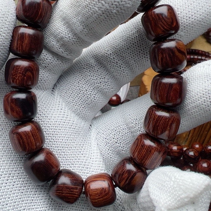 沐***晨木海南红降1112老型福利款