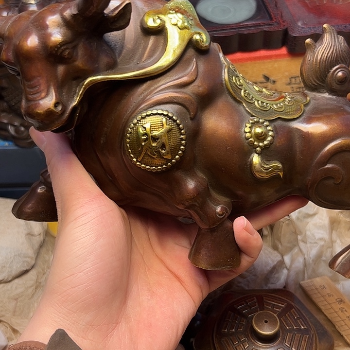 精美铜器摆件下单