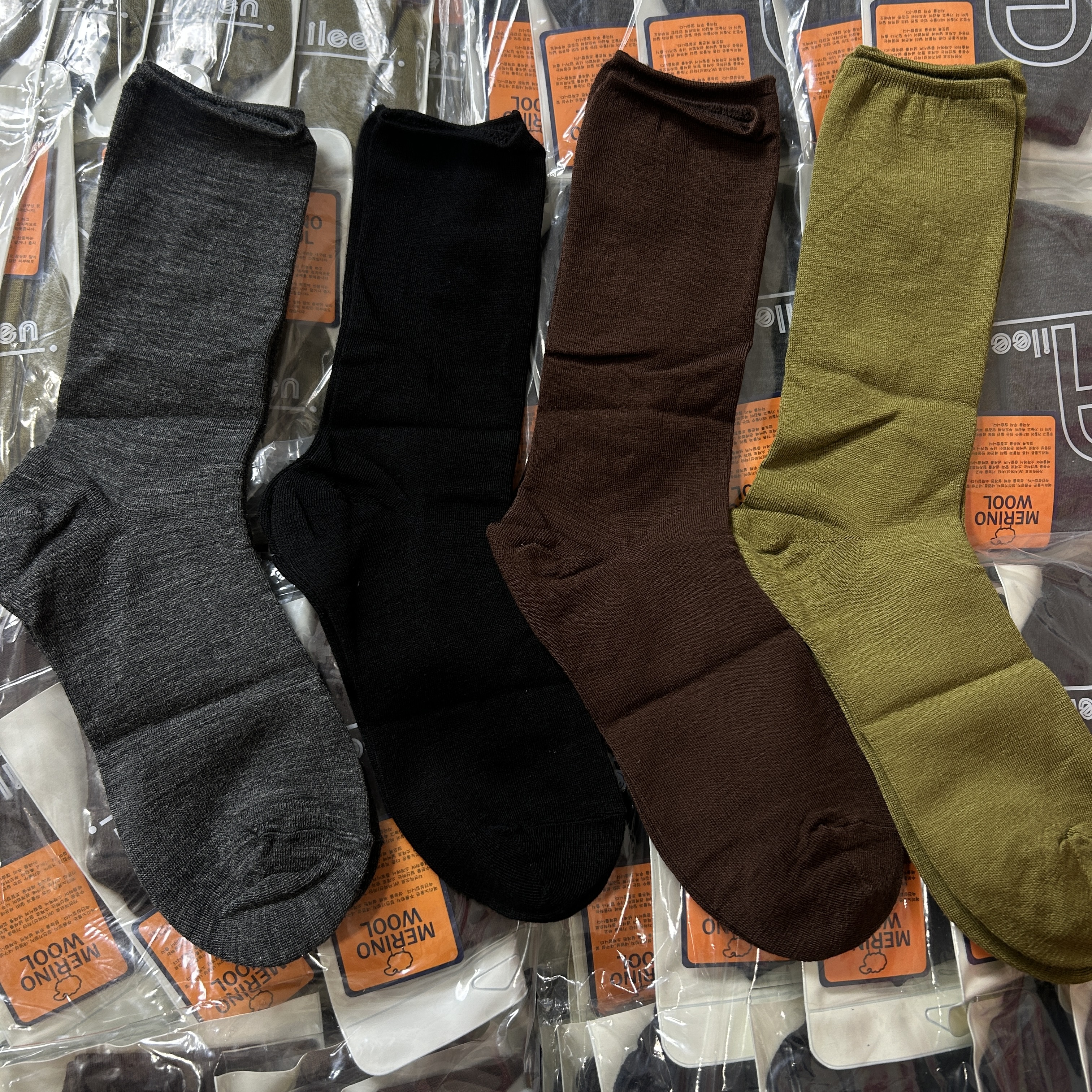 韩国正品 纯色洋毛袜（非图片款）