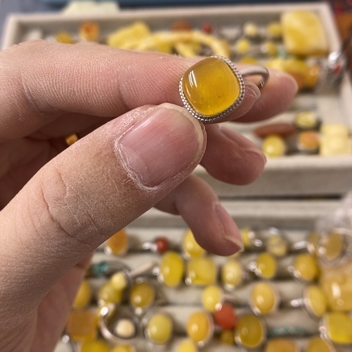 蜜蜡裸石银S925镶嵌戒指