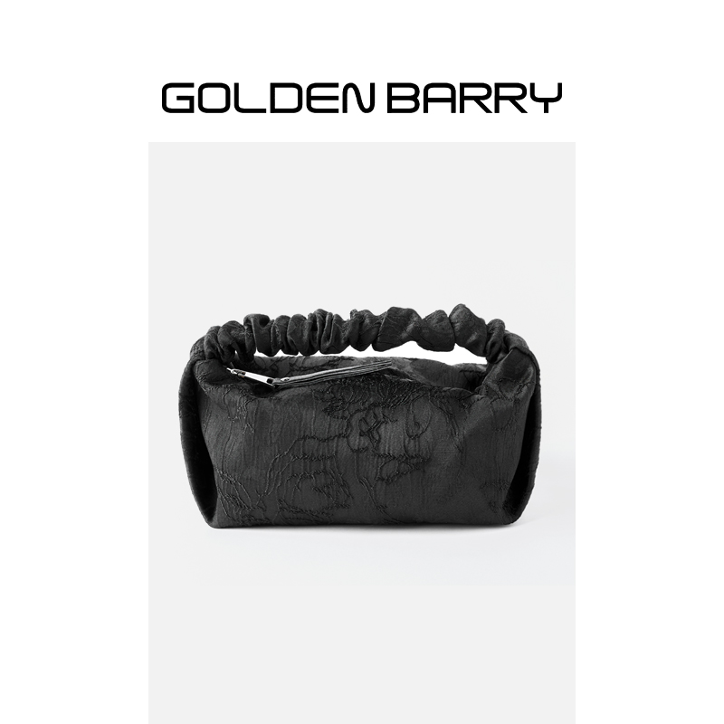 GOLDENBARRY|623021时尚轻奢气质百搭女士黑色国风枕头包