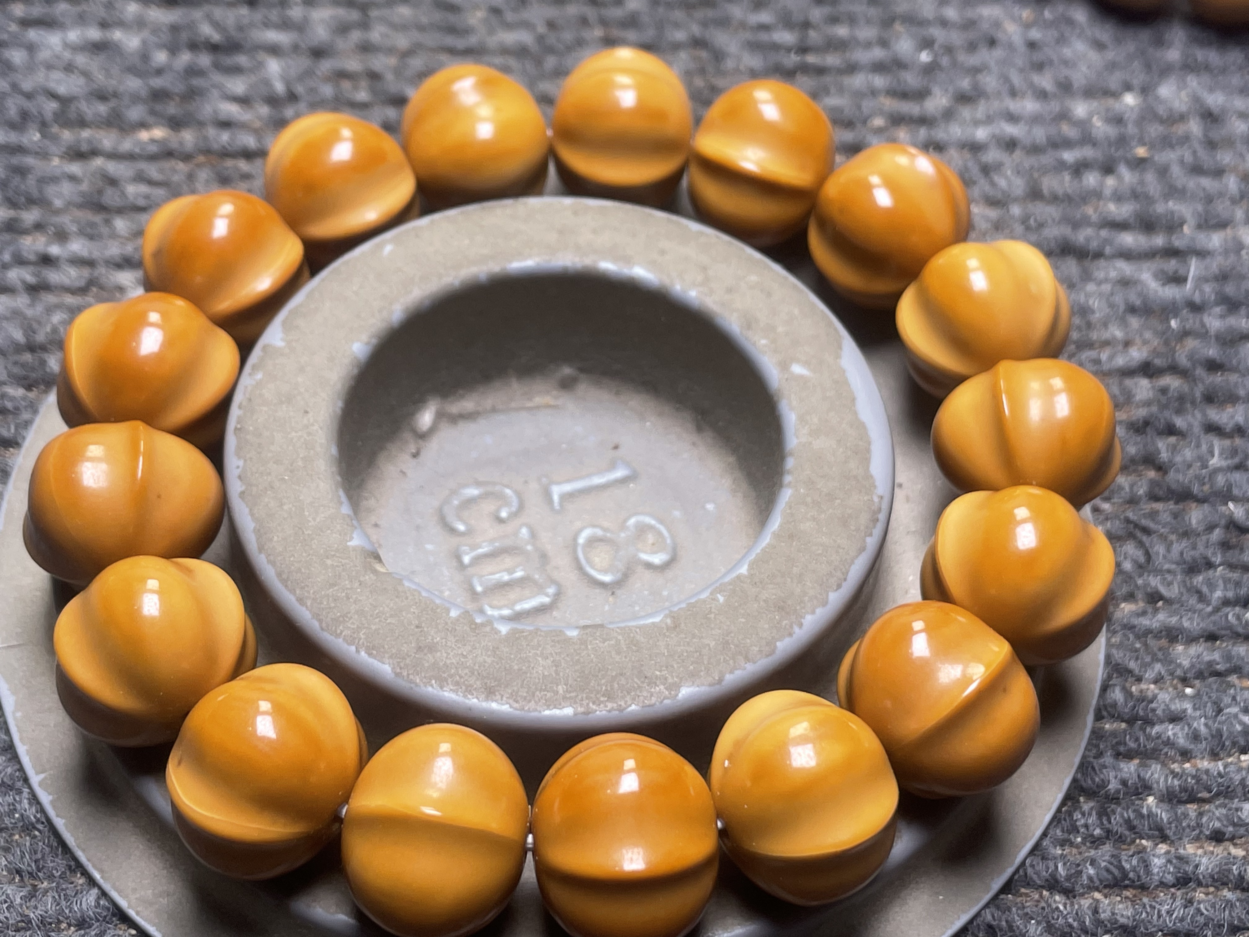 猴头雕刻三花大鲨鱼 16-17mm左右手串高抛工艺返油款