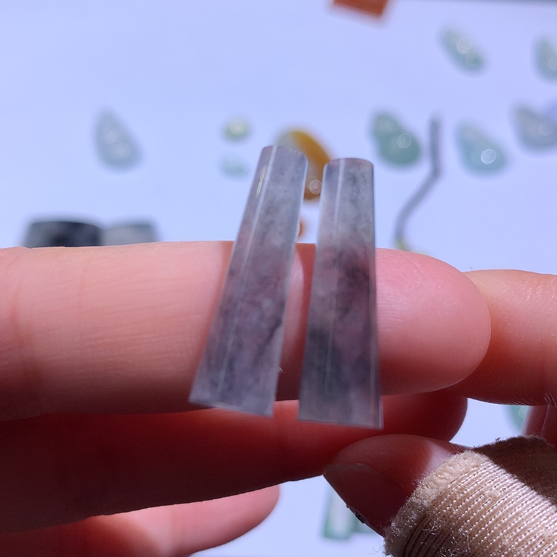 翡翠颈饰未镶嵌柱子