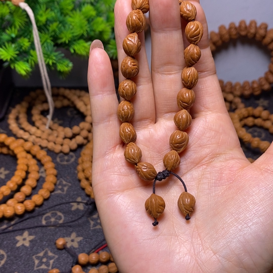 柚***子桃核手串秦岭桃核