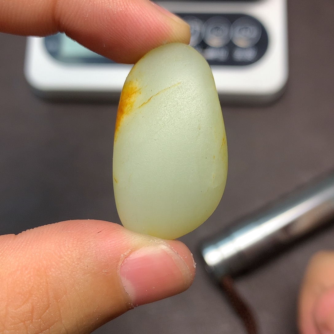 和田玉（糖玉）未镶嵌挂件