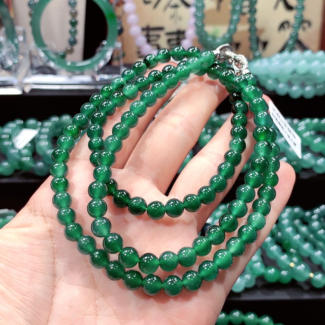 翡翠未镶嵌手链卡6.8