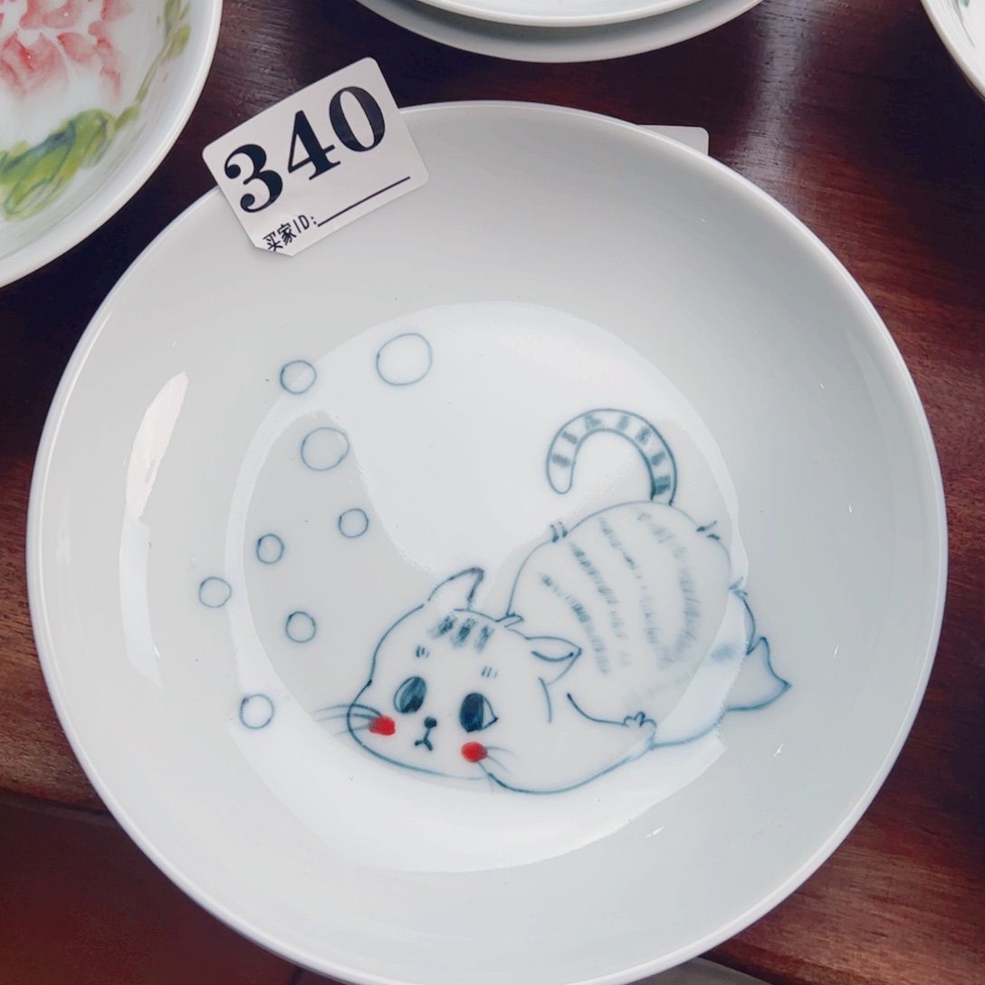 景德镇陶瓷手工手绘制作